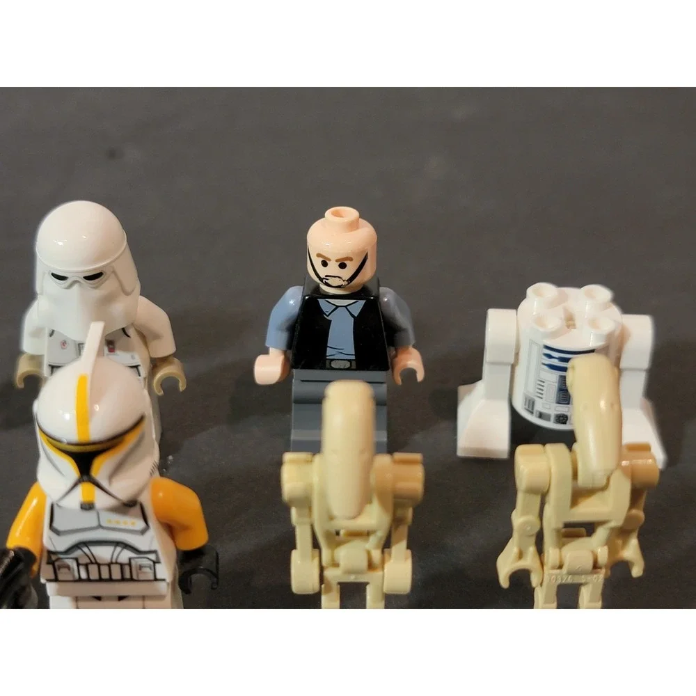 Star Wars Minifigure Lot (8) SW0503, SW1146, SW1179, SW1143 SW0187, SF Commander
